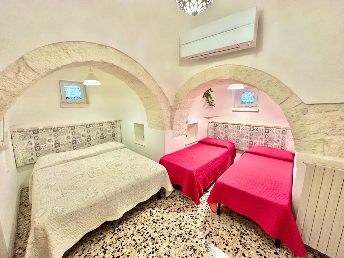 Trulli Fenice Martina Franca Bagian luar foto