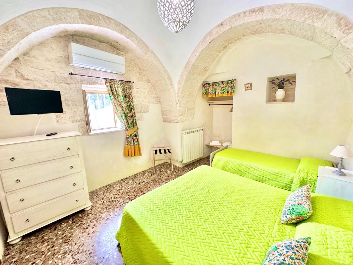 Trulli Fenice Martina Franca Bagian luar foto