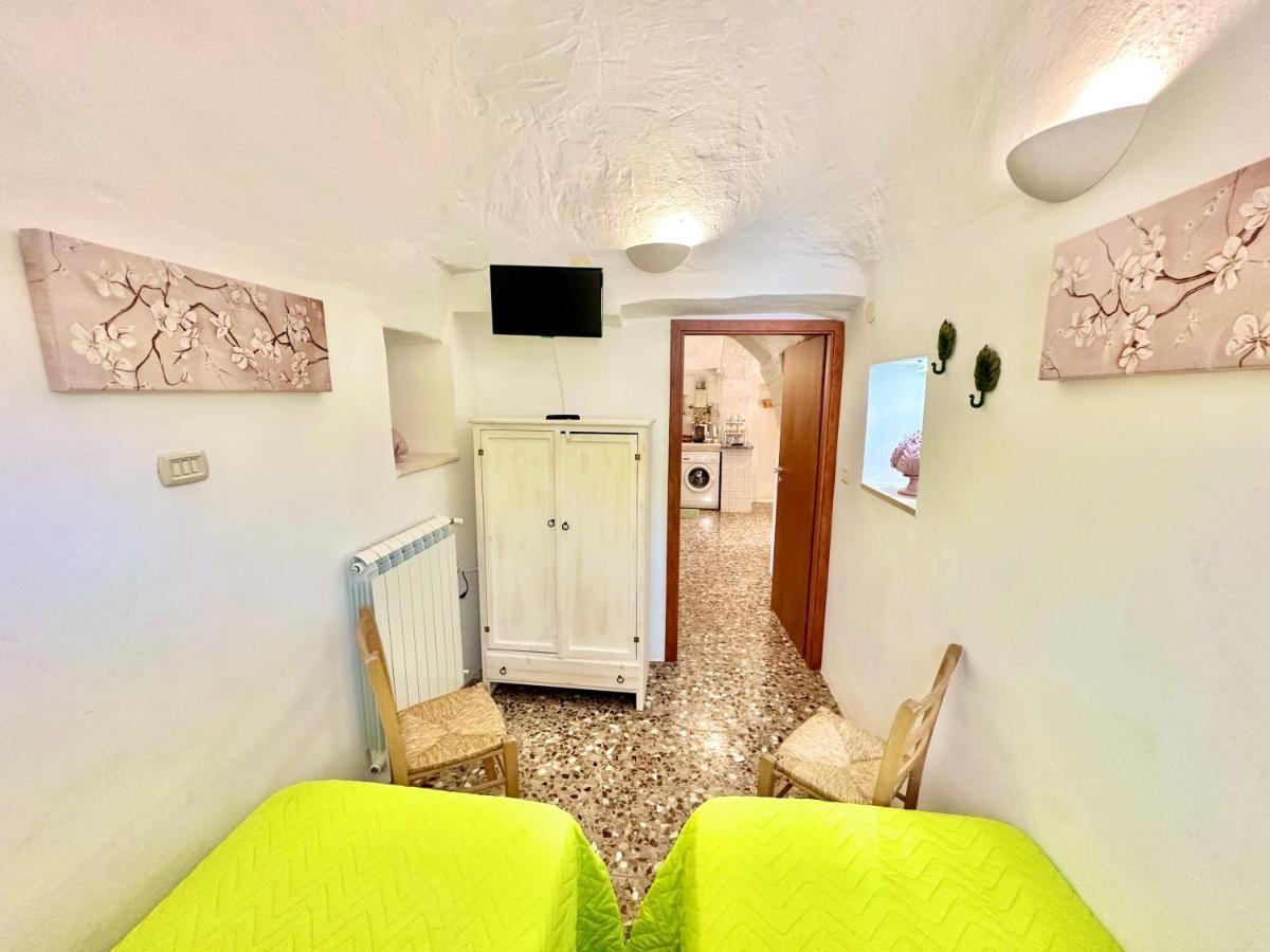 Trulli Fenice Martina Franca Bagian luar foto