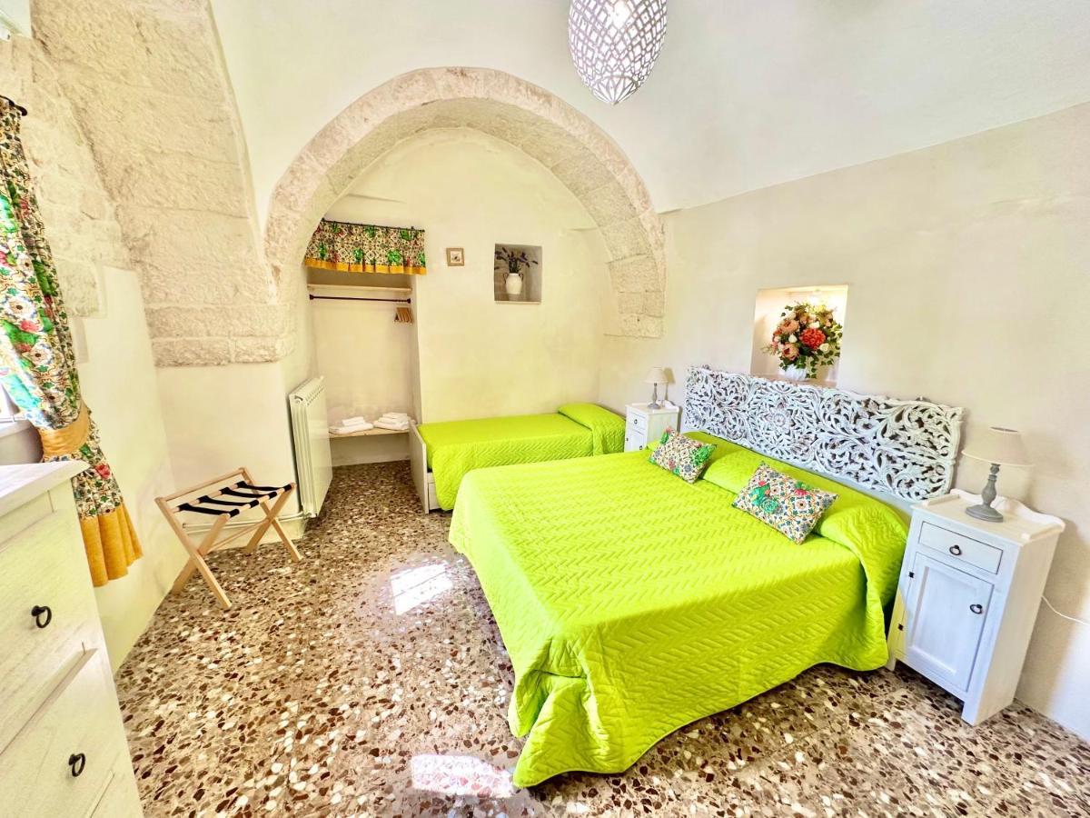 Trulli Fenice Martina Franca Bagian luar foto