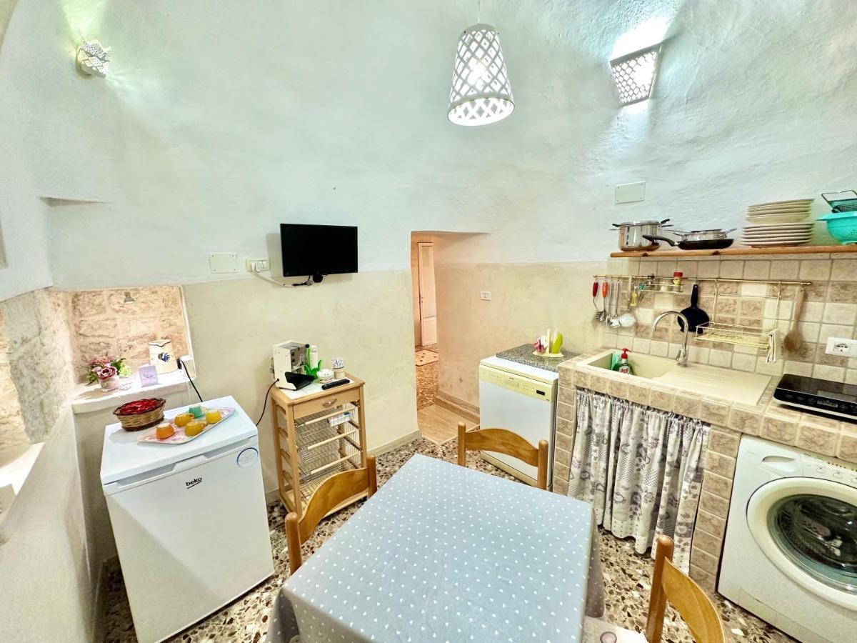 Trulli Fenice Martina Franca Bagian luar foto